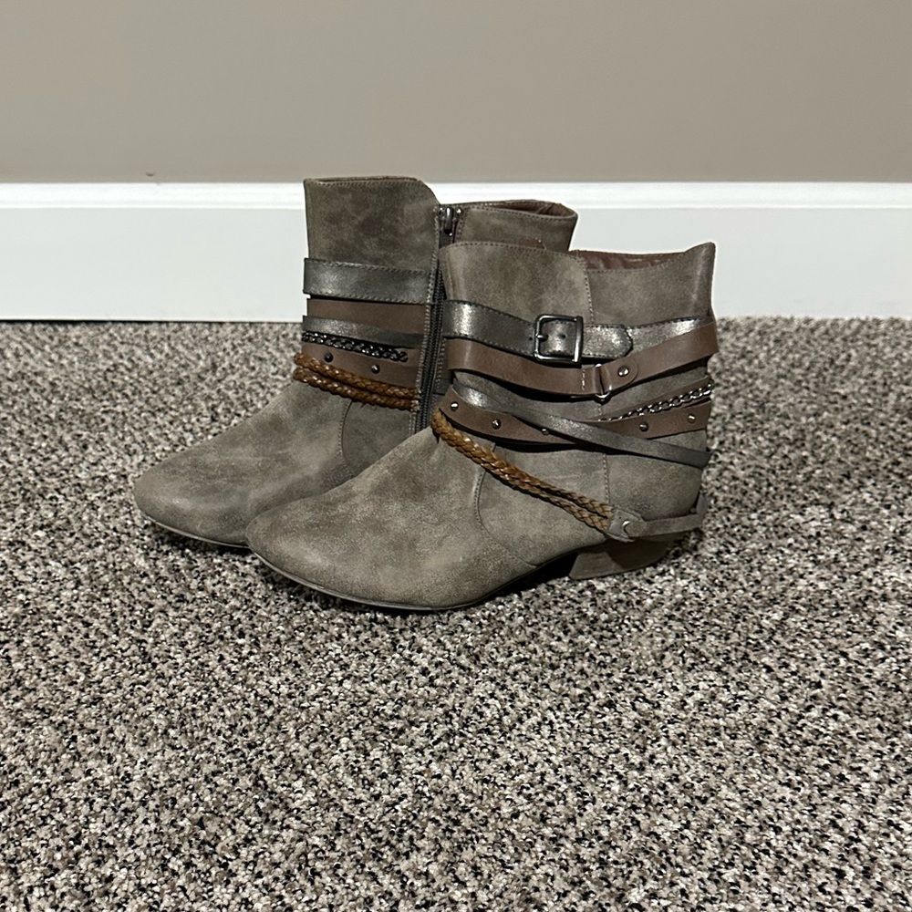 Boots short